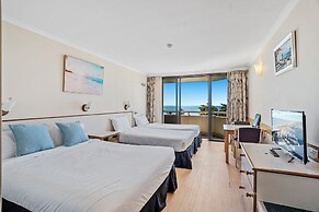 The Oceanfront Cairns