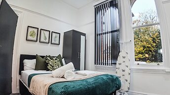 Modern Retreat in Birmingham