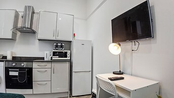 Modern Retreat in Birmingham