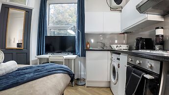 Modern Retreat in Birmingham