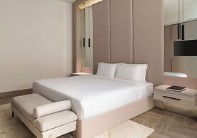Ray Hotel by Cloud 7