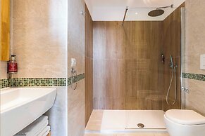 Cagliari Center Charming by Accomodo