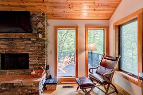 Paws A While - Hot Tub, Pool Table, Firepit