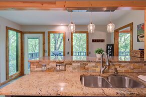 Paws A While - Hot Tub, Pool Table, Firepit