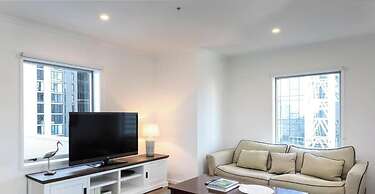 Exclusive Stays - Boulevard Penthouse