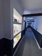 House no.85 Apartments
