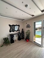 Çeşme Güzel Life