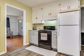 Pets Welcome! Walkable Beech Grove Haven Near Town