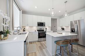 Midway Bloom - Brand-new Home!