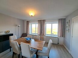 Spacious Family Stay in Oostduinkerke