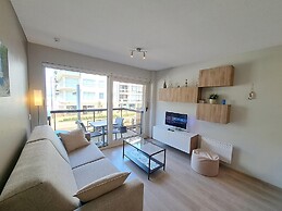 Oostduinkerke Coastal Retreat for 4