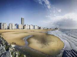 Oostduinkerke Coastal Retreat for 4