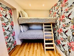 Rest Boutique Willesden