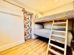 Rest Boutique Willesden