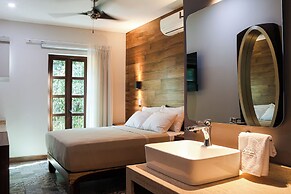 Gran Vila Nai Boutique Hotel