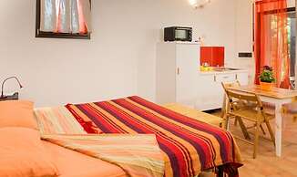 Studio apartments near Baratti Bay