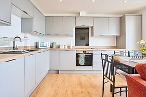 Host Stay 2b Hamilton Road