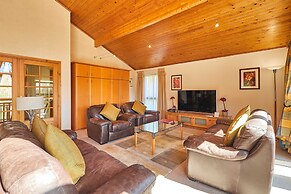 Host Stay Lodge 32