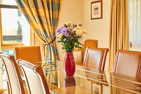 Host Stay Lodge 32