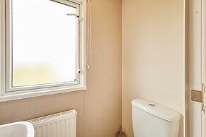 Host Stay Stag Lodge
