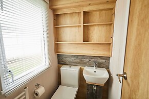 Host Stay Tommy s Lodge