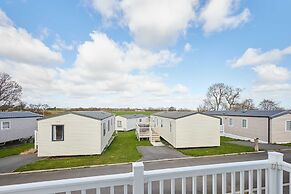 Host Stay Tommy s Lodge