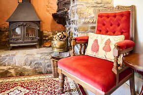 Host Stay Wistermead Cottage