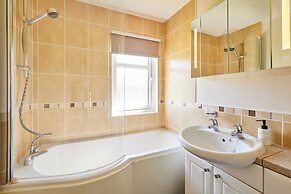 Host Stay Ness Lodge