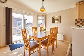 Host Stay Ness Lodge
