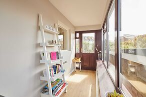 Host Stay Stille House