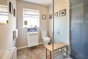 Host Stay Stille House