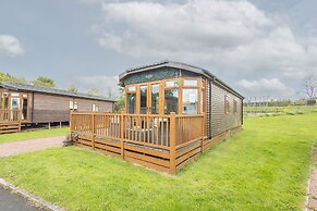 Host Stay Hazel Retreat