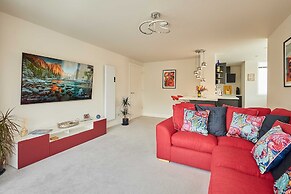 Host Stay Apartment 8