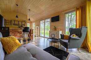 Comfortable Holiday Home no. 4B With a Fireplace