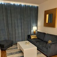 Riverfront by Grand Apartments
