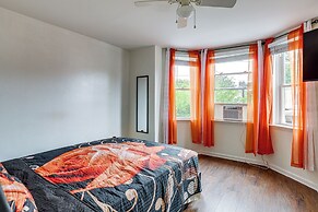 Groups & Pets Welcome! Spacious Philly Rowhouse