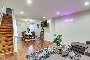 Groups & Pets Welcome! Spacious Philly Rowhouse