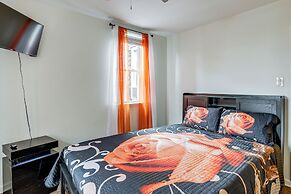 Groups & Pets Welcome! Spacious Philly Rowhouse