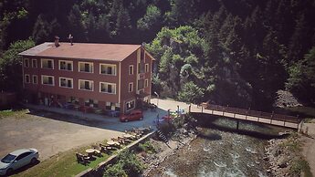 soylu otel restoran