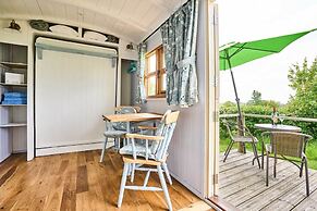 Host Stay Shepherds View