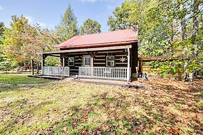 Unique Mammoth Cave Cabin w/ Teepee & Hot Tub!