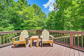 Unique Mammoth Cave Cabin w/ Teepee & Hot Tub!
