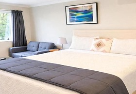Stylish Tawa Retreat