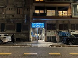 Lion University & Youth Hostel Milan