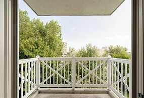 2BR Apartment With Terrace Near Beach