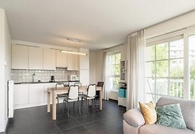 2BR Apartment With Terrace Near Beach