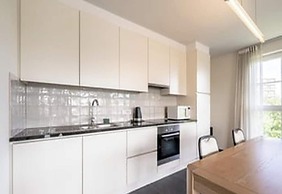2BR Apartment With Terrace Near Beach