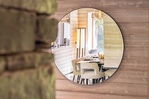 Exceptional 12P Chalet With Sauna and Jacuzzi