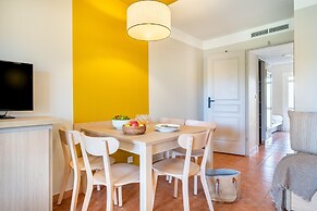 Smart Escape With Pool