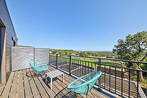 Lecci Apartment With Outdoor Pool